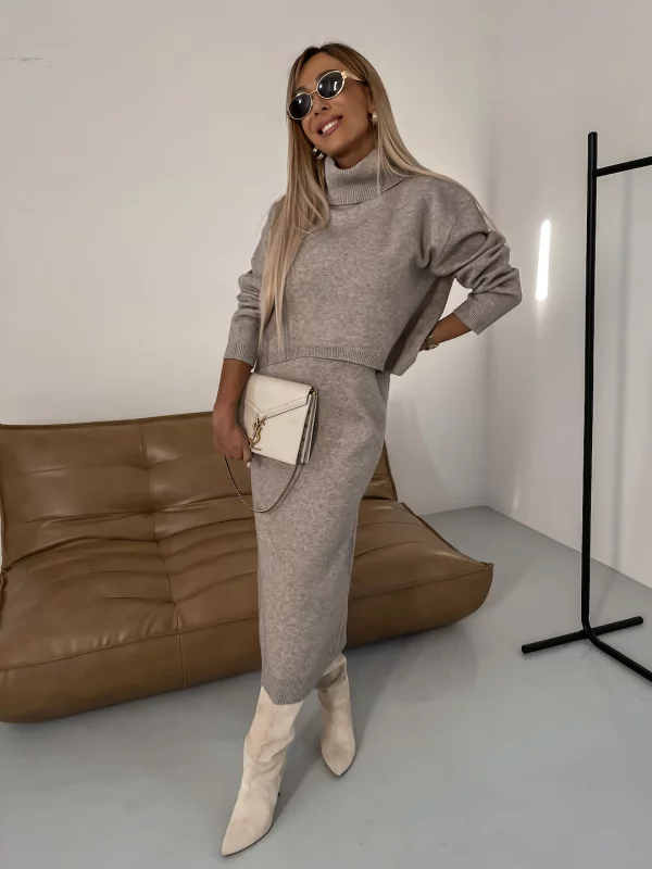 Nicole - Women’s Fall/Winter Knit Set